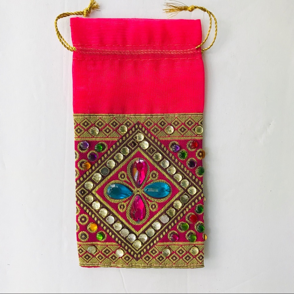 NWT Indian silk embroidered gift bag